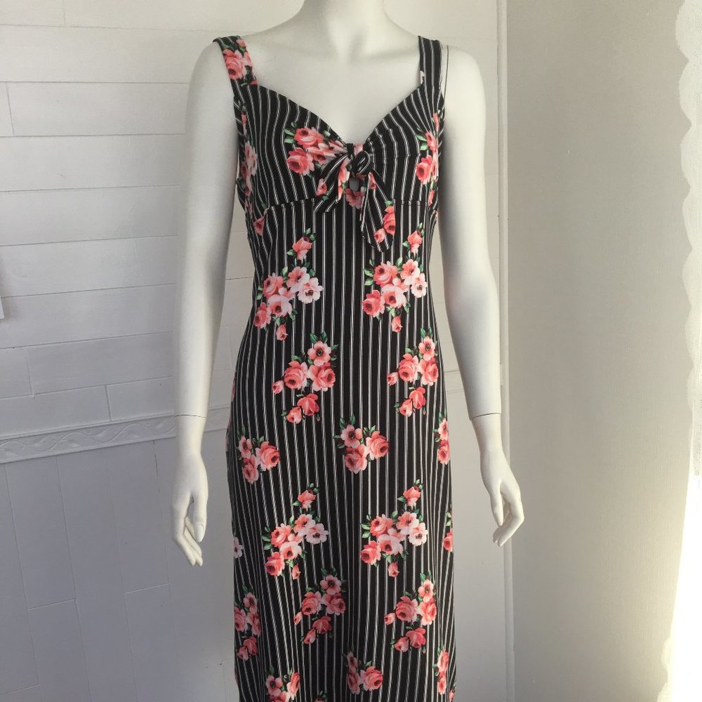 NEW WITH TAGS! XL Pink Floral with Black Dress ISCA 6004B